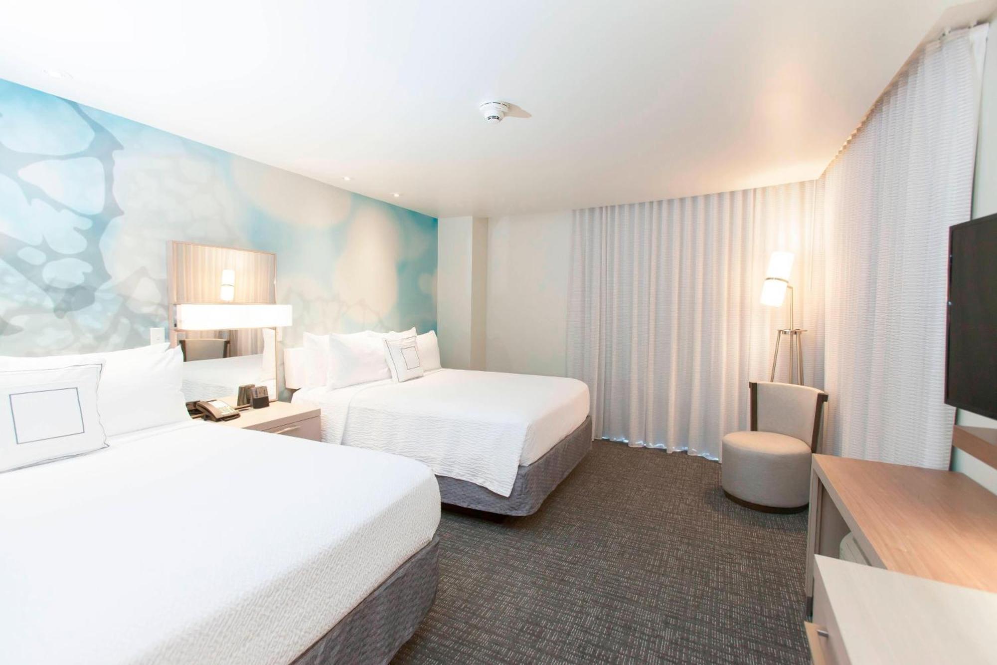 Courtyard By Marriott Houston City Place Спринг Екстериор снимка