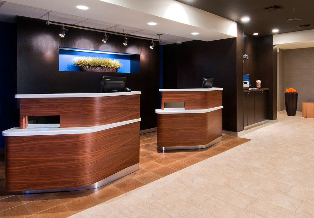 Courtyard By Marriott Houston City Place Спринг Екстериор снимка