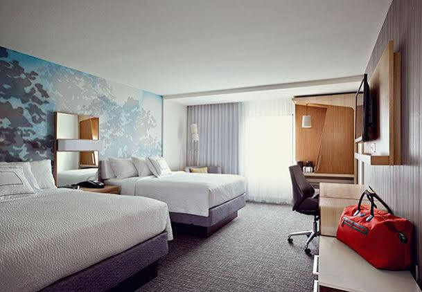 Courtyard By Marriott Houston City Place Спринг Екстериор снимка